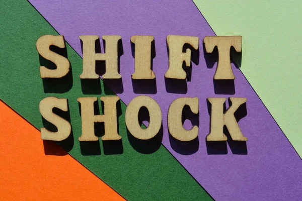 Shift Shock Woorden Houten Alfabet Letters Geïsoleerd Achtergrond Als Banner — Stockfoto