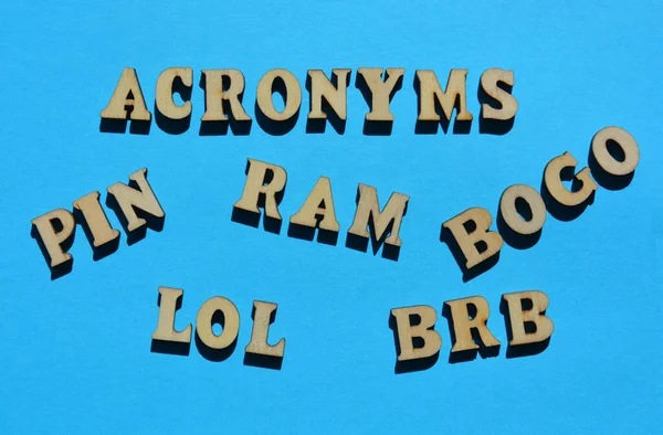 Acronymes Compris Pin Lol Brb Bogo Ram Lettres Alphabet Bois — Photo