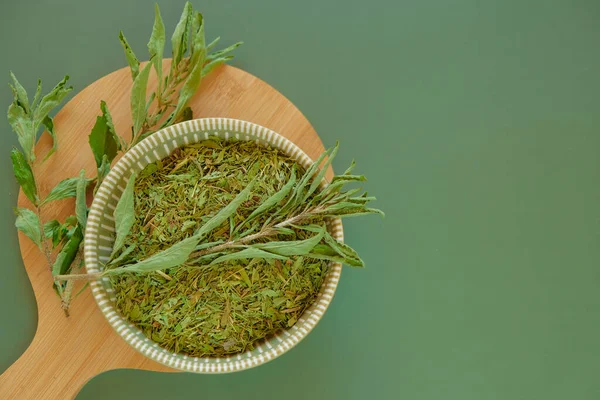 Stevia Alternatieve Caloriearme Plantaardige Zoetmiddel Gedroogde Stevia Groene Takje Een — Stockfoto