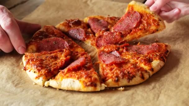 Appetizing Pizza Hands Take Slices Hot Appetizing Pizza Close Footage — Stock Video