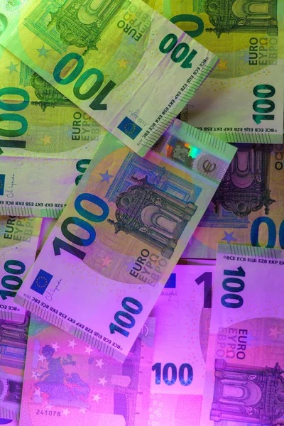 Λογαριασμοί Ευρώ Πράσινο Και Πορφυρό Φωτισμό Πληθωρισμός Του Χρήματος Στις — Φωτογραφία Αρχείου