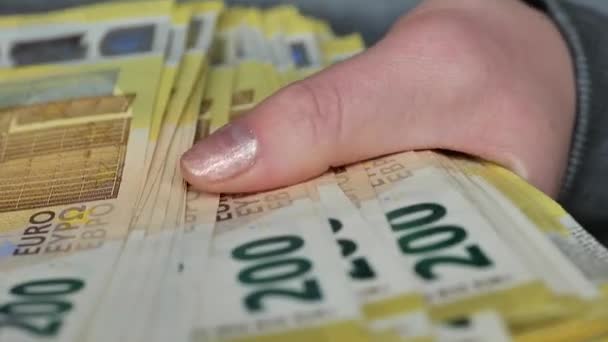 Banknoty Euro Rękach Inflacja Pieniądza Krajach Kurs Wymiany Walut Euro — Wideo stockowe