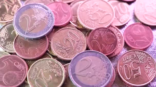 Eurocentes Érmék Közelről Villogó Sokszínű Fényben Pénzinfláció Országaiban Euroárfolyam Európai — Stock videók