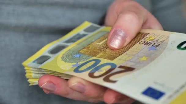 Ricalcolo Del Denaro Duecento Banconote Euro Mano Inflazione Del Denaro — Video Stock