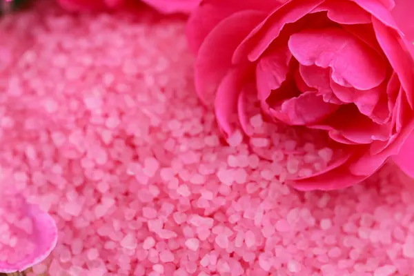 Rose Salt Aromatherapy Cosmetics Aromatic Salt Rose Extract Pink Rose — Stock Photo, Image