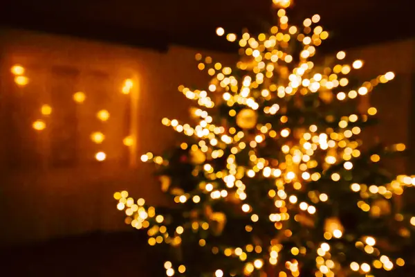 Świąteczne Tło Światłami Girlandowymi Shimmering Girlandy Tle Choinki Piękne Boże — Zdjęcie stockowe