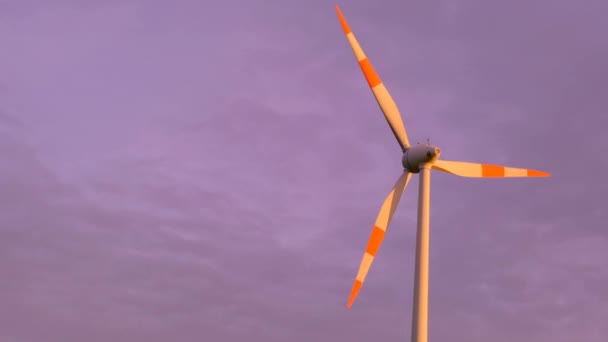 Generator Wiatru Purpurowym Tle Nieba Promieniach Słońca Zwolnij Trochę Naturalne — Wideo stockowe