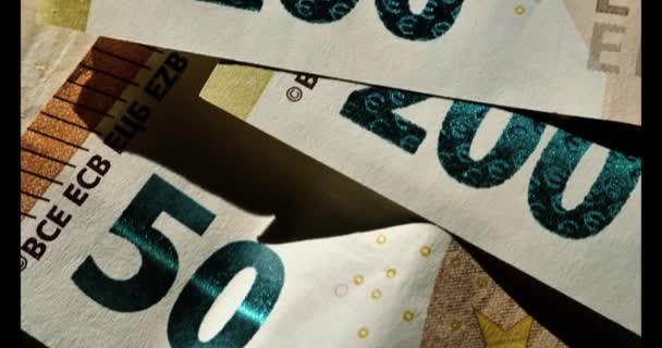 Eurowährung Fünfzig Euro Aus Nächster Nähe Sonnenlicht Fan Von Banknoten — Stockvideo