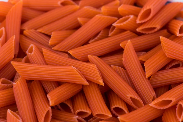 Surowy Widok Czerwone Spaghetti Wegetariańskie Jedzenie — Zdjęcie stockowe