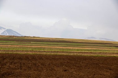 Javakheti, Gürcistan 'ın dağlarında gün batımı manzarası