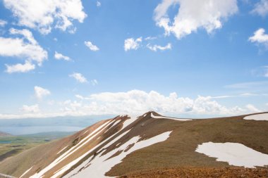 Javakheti, Goergia 'daki Abuli dağı zirvesi.