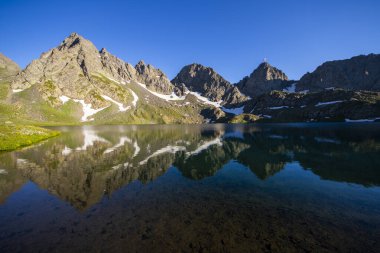Samegrelo, Georgia 'daki Toba-varchkhili Gölü.