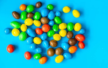 Renkli şekerler, çok renkli gradyanlar