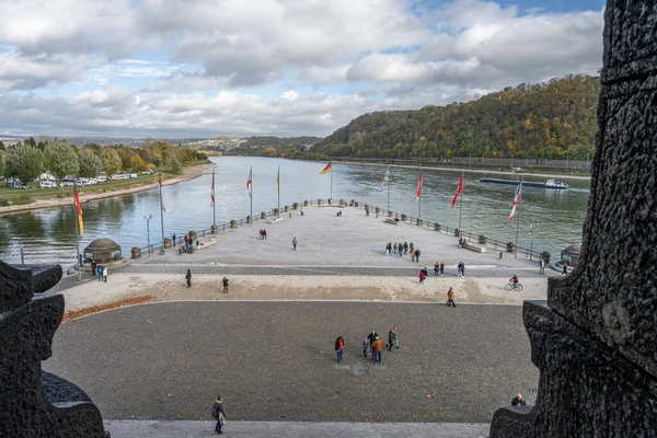 Listopad 2021 Koblencja Niemcy Niemiecki Róg Gdzie Spotykają Się Rzeka — Zdjęcie stockowe