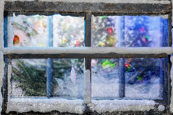 外面有雪的圣诞冬季窗户 3D渲染说明 — 图库照片