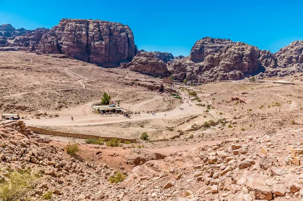 Ürdün Eski Petra Kentindeki Ana Caddenin Üzerindeki Kraliyet Mezarlarından Bir — Stok fotoğraf