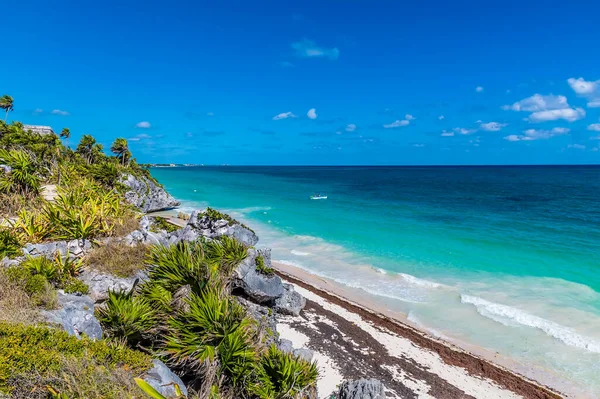 View Coastline Mayan Settlement Tulum Mexico Sunny Day — Stock Photo, Image