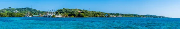 Pohled Panorama Přes Rybářskou Vesnici Ostrově Roatan Slunečného Dne — Stock fotografie