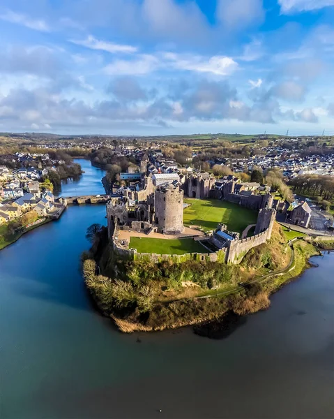 Eine Luftaufnahme Der Cleddau Neben Dem Schloss Pembroke Wales Kurz — Stockfoto