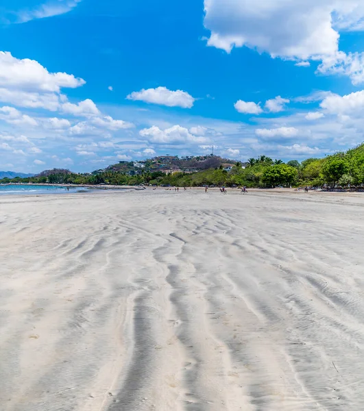 Panorama Het Strand Van Tamarindo Costa Rica Het Droge Seizoen — Stockfoto