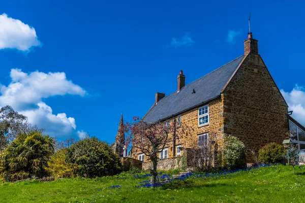 Blick Auf Das Nördliche Ende Des Dorfes Brixworth Northamptonshire Großbritannien — Stockfoto