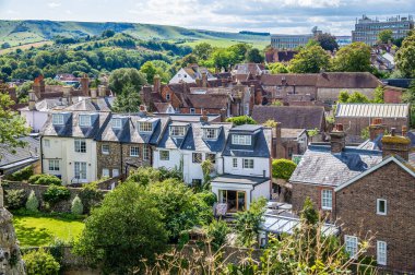 Yazın Lewes, Sussex, İngiltere 'deki kalenin surlarından bir manzara.