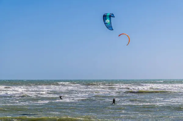 Kurak mevsimde Namibya, Swakopmund 'da deniz manzarası