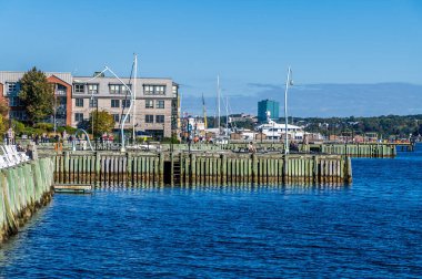 Sonbaharda Halifax, Nova Scotia, Kanada 'daki rıhtım manzarası