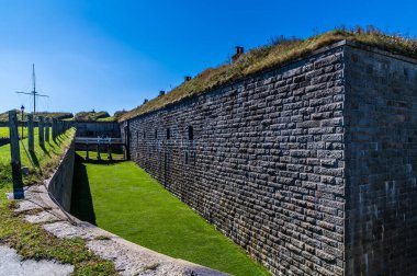 Sonbaharda Halifax, Nova Scotia, Kanada 'daki Kale' nin ana duvarı boyunca bir manzara