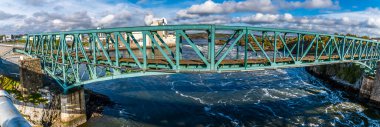 Saint John, New Brunswick 'teki Ters Şelale Köprüsü manzarası