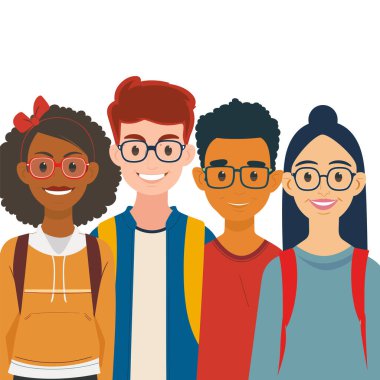 Beyaz arka plana gülümseyen dört farklı öğrenci. Grup genç yetişkinleri, iki kadın iki erkek, farklı etnik kökenler, arkadaşlık kavramı. Gündelik kıyafetler giyen genç insanlar, mutlu, neşeli.