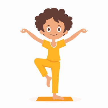 Yoga yapan genç çocuk gülümseyerek poz veriyor. Denge sporu yapan çocuk sağlığı çizgi film karakteri. Yoga yapan mutlu çocuk turuncu spor kıyafetleri giyer, beyaz arka planda kalır.