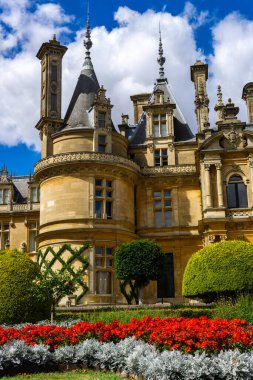 Waddesdon, Buckinghamshire, İngiltere - 24 Ağustos 2022: Waddesdon Malikânesi ve Buckinghamshire 'daki bahçeler
