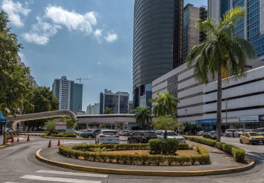 PANAMA CITY, PANAMA-MARCH 03, 2019: Panama şehir merkezindeki modern gökdelenler,