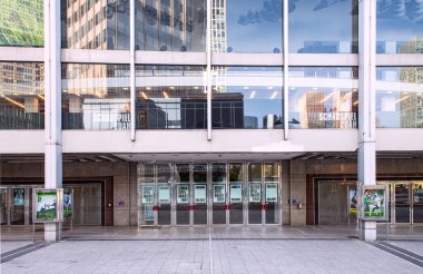 FRANKFURT AM MAIN, GERMANY-APRIL 05, 2025: Frankfurt Belediye Tiyatrosu, Hesse, Almanya