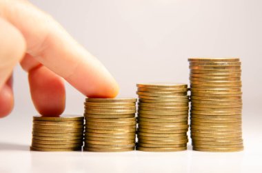 Para biriktirme kavramındaki bozukluklar.