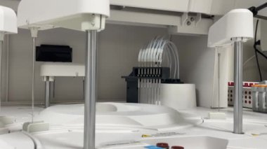 Laboratuvarda tıbbi teknoloji sağlık hizmetleri.
