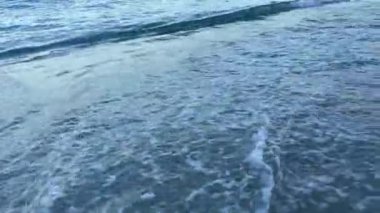 Deniz kumu ve günbatımı Samui Tayland.
