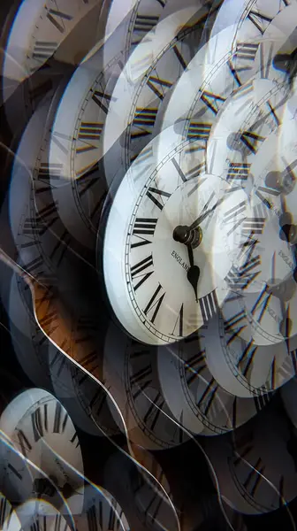 Relógio Cara Prisma Design Abstrato — Fotografia de Stock