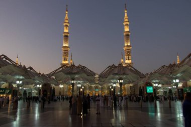 Medine, Suudi Arabistan: 30 Eylül 2024. Sabah El-Mescid El-Nabawi.