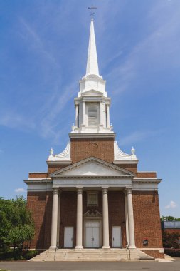 Etkileyici bir mimari. İbadet yeri. Seyahat güzergahı: Voorhees Şapeli.