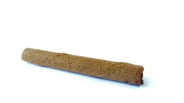 beyaz zemin üzerinde bir doldurma ile çikolata sopa