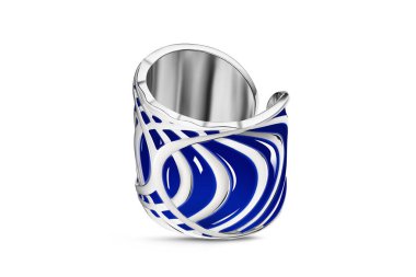 Renkli diş mineli altın bir yüzük