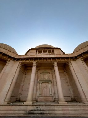 Ambedkar Parkı olarak da bilinen Rashtriya Dalit Prerna Sthal, Hindistan 'ın Uttar Pradesh kentinde yer alan ünlü bir turizm merkezidir.