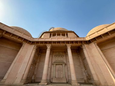 Ambedkar Parkı olarak da bilinen Rashtriya Dalit Prerna Sthal, Hindistan 'ın Uttar Pradesh kentinde yer alan ünlü bir turizm merkezidir.
