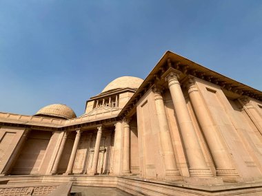 Ambedkar Parkı olarak da bilinen Rashtriya Dalit Prerna Sthal, Hindistan 'ın Uttar Pradesh kentinde yer alan ünlü bir turizm merkezidir.