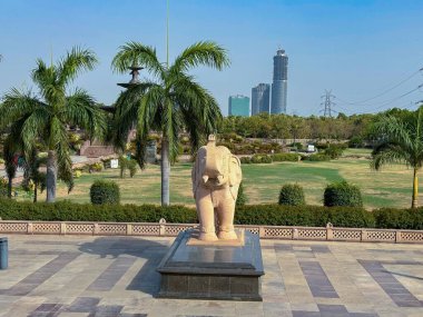 Ambedkar Parkı olarak da bilinen Rashtriya Dalit Prerna Sthal, Hindistan 'ın Uttar Pradesh kentinde yer alan ünlü bir turizm merkezidir.