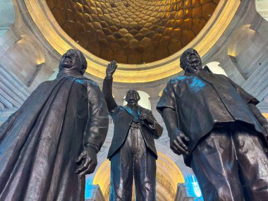 Ambedkar Parkı olarak da bilinen Rashtriya Dalit Prerna Sthal, Hindistan 'ın Uttar Pradesh kentinde yer alan ünlü bir turizm merkezidir.
