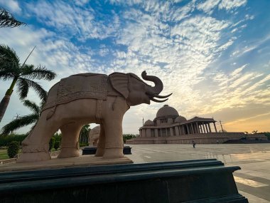 Ambedkar Parkı olarak da bilinen Rashtriya Dalit Prerna Sthal, Hindistan 'ın Uttar Pradesh kentinde yer alan ünlü bir turizm merkezidir.