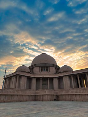 Ambedkar Parkı olarak da bilinen Rashtriya Dalit Prerna Sthal, Hindistan 'ın Uttar Pradesh kentinde yer alan ünlü bir turizm merkezidir.